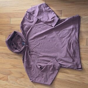 Brand New Men's Cuts Clothing Split Hem XXL Hoodie in a Maroon/Brownish Color